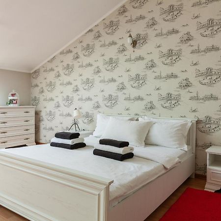 Alfa Apartments Ohiienka 17 2 Leopoli Esterno foto