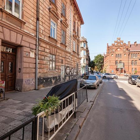 Alfa Apartments Ohiienka 17 2 Leopoli Esterno foto